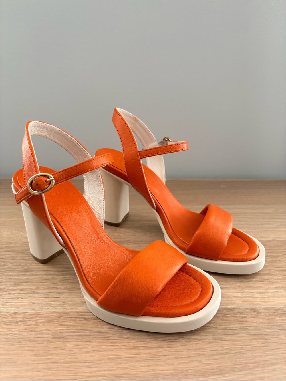 8 by YOOX Orange Leather Block Heel Sandals US 6 / EU 36 Made in Italy NWOT
